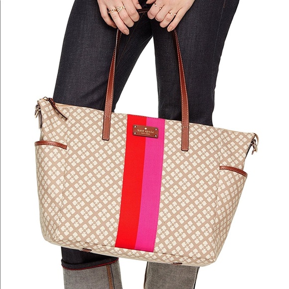 Meet your Posher, Tina - Picture 1 of 1